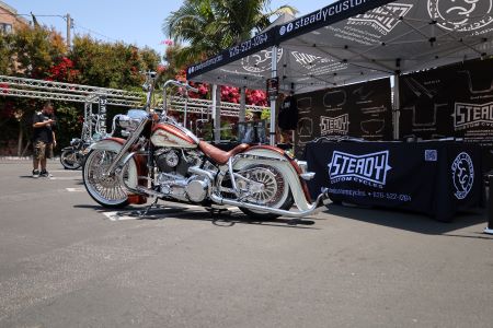 SCC UPSWEPT FISHTAILS (CHROME)