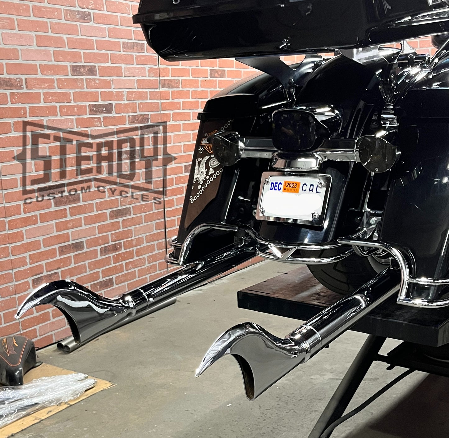 SHARKFIN TIPS (CHROME)