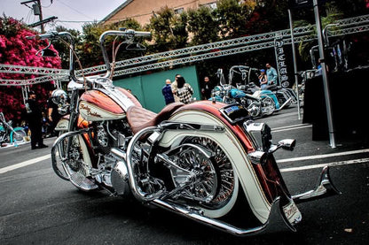 UPSWEPT FISHTAIL PACKAGE (softails only)
